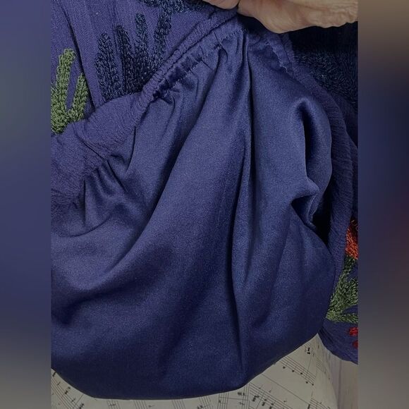 Laurie Felt Embroidered Boho Top Navy Women L - Picture 8 of 11